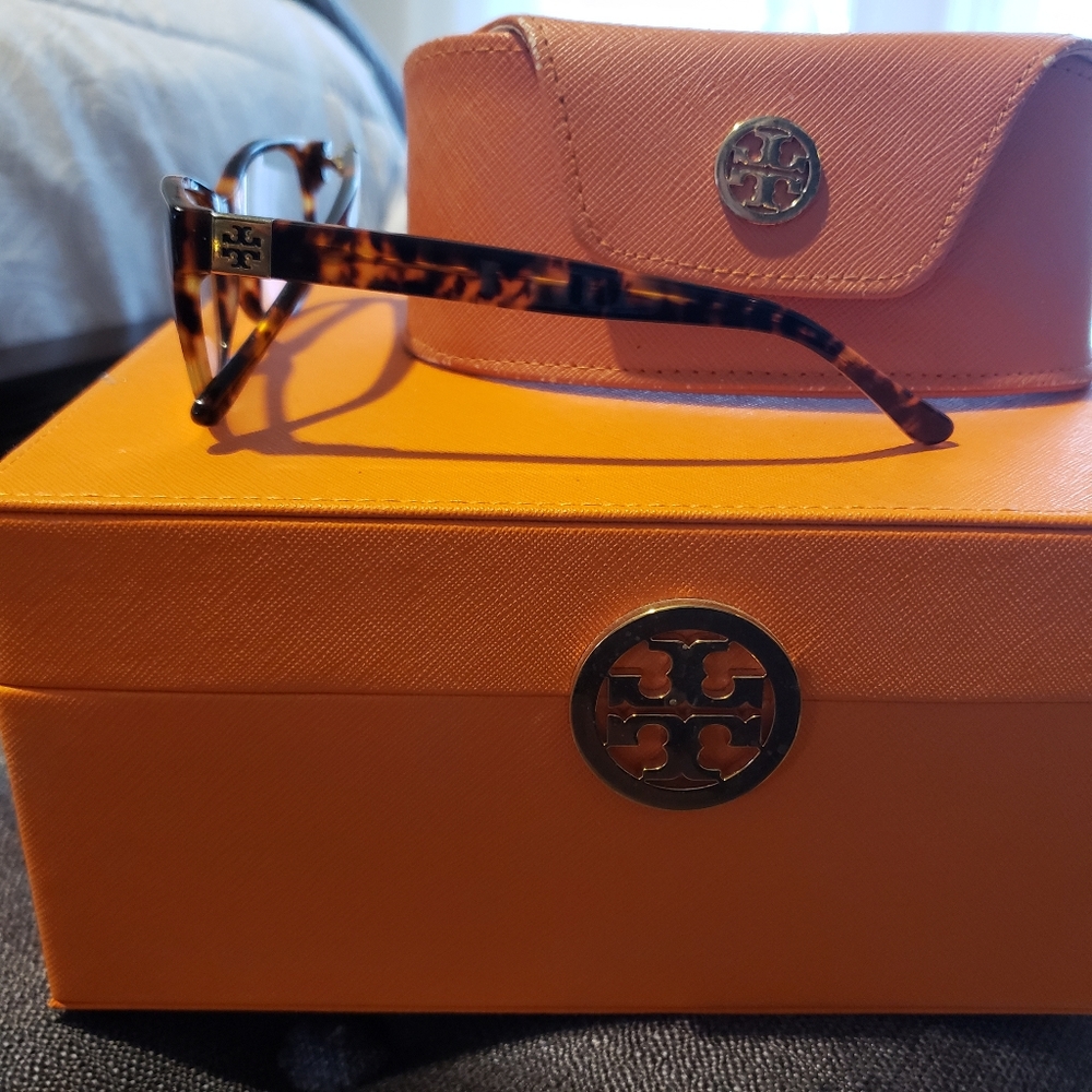 Tory Burch frames